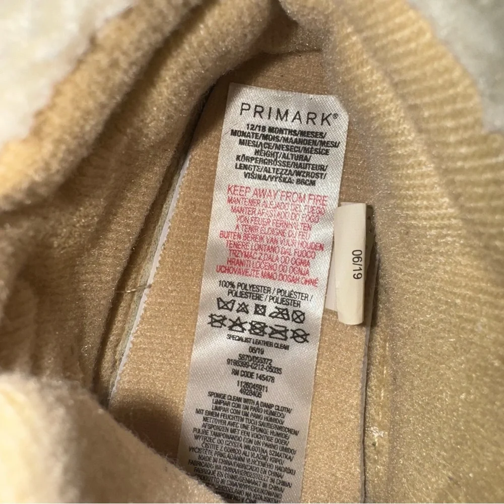 ☀️6/$20☀️ Primark Tan Baby Shoes with Faux Fur